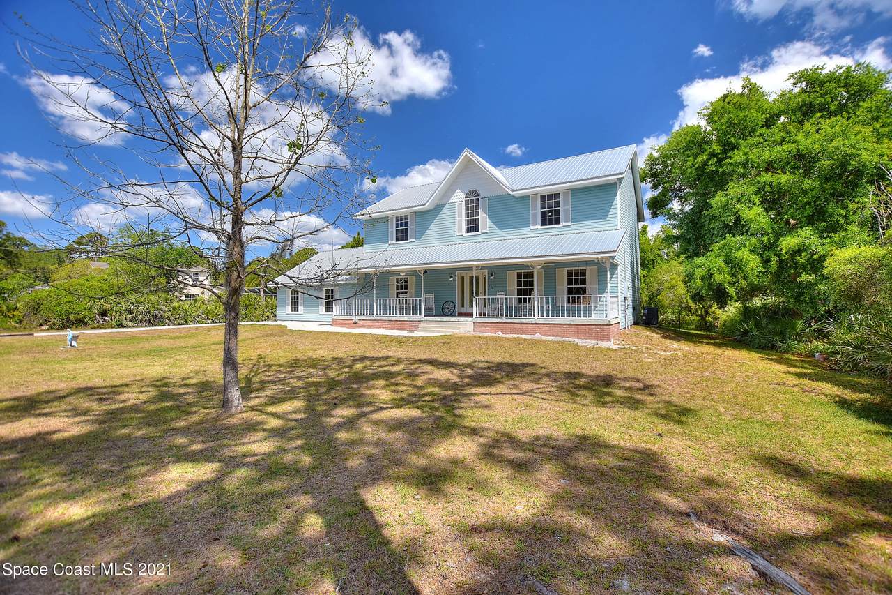 4070 Fox Lake Road - Photo 1