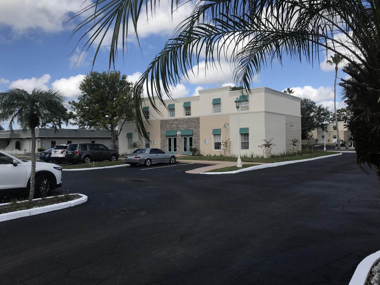 1370 Sarno Road - Photo 1