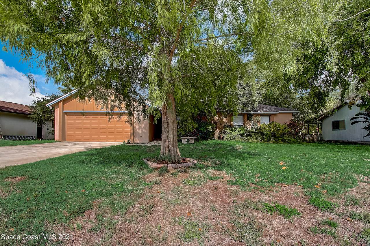 306 Cory Avenue - Photo 1