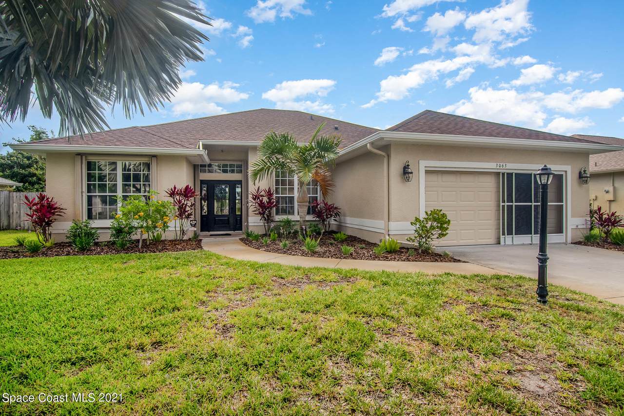 3063 Forest Creek Drive - Photo 1