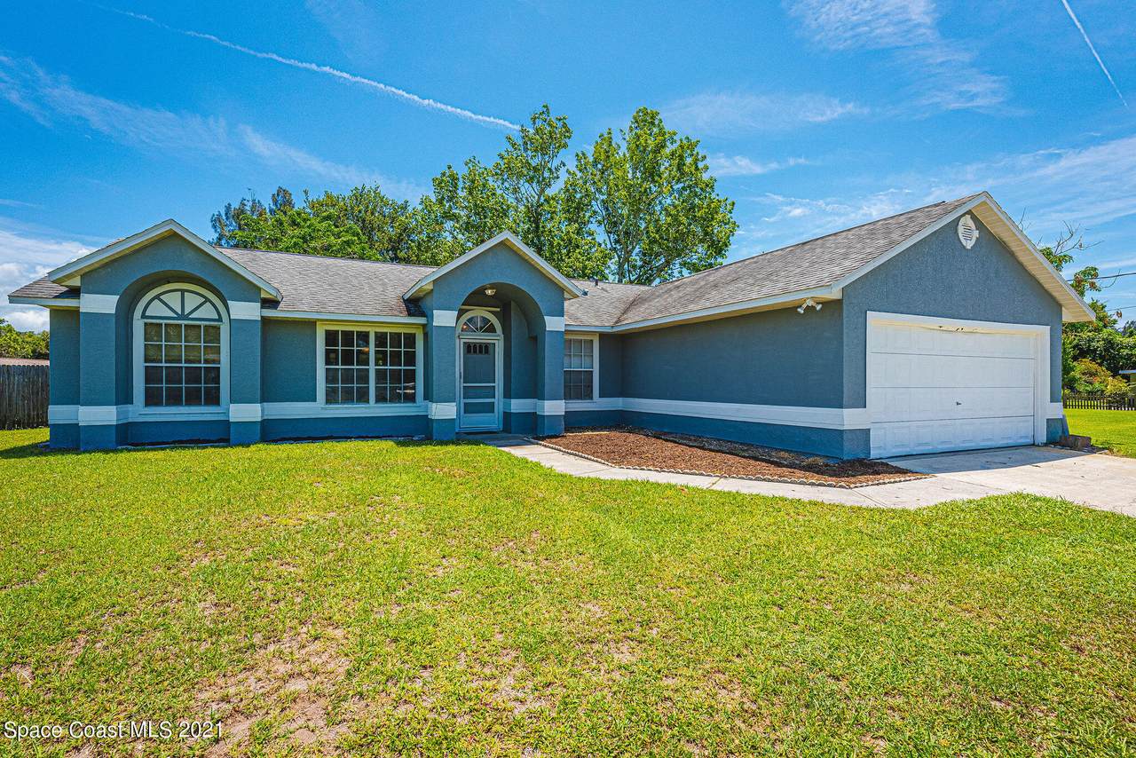 540 Palmetto Drive - Photo 1