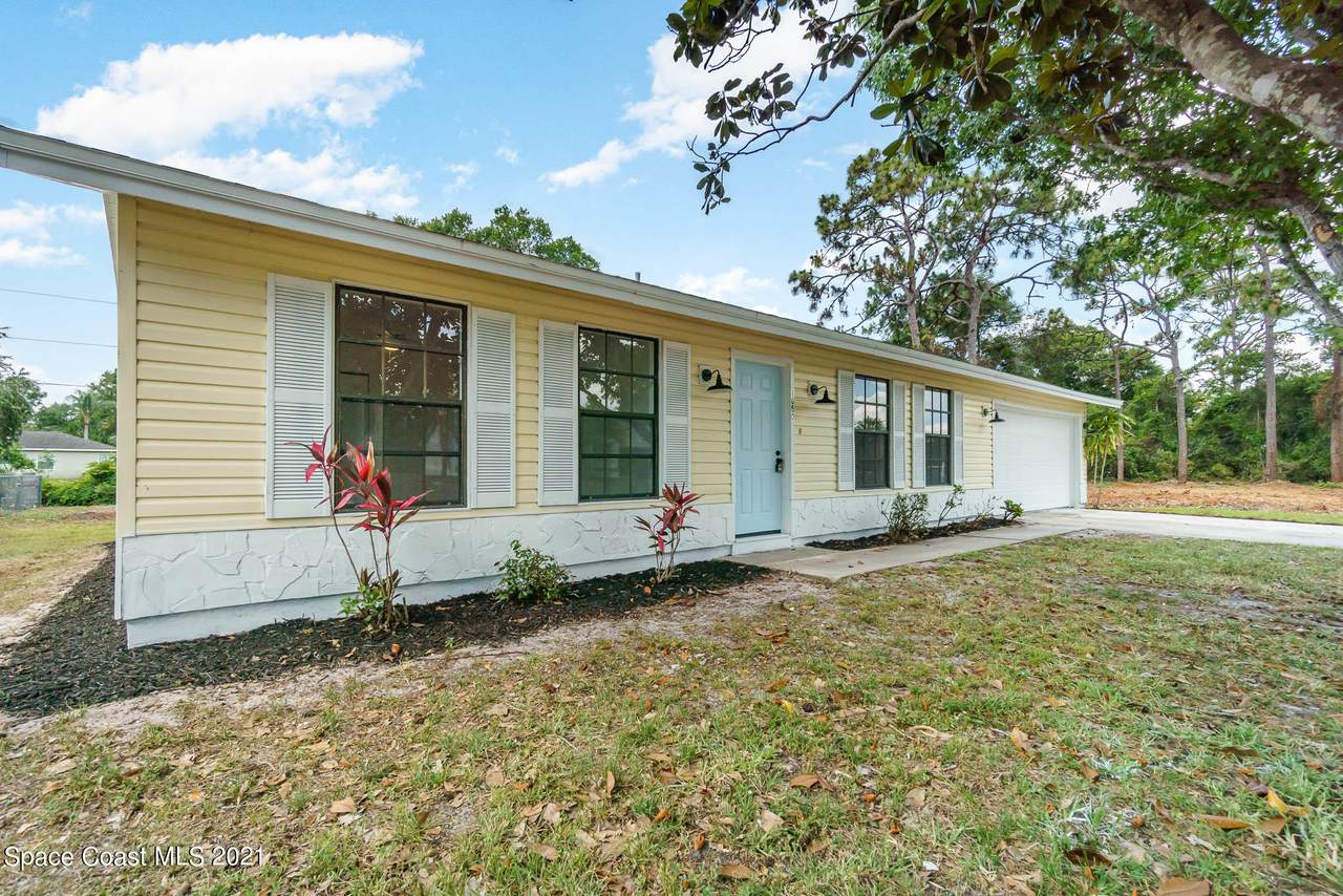1650 Yahner Street - Photo 1