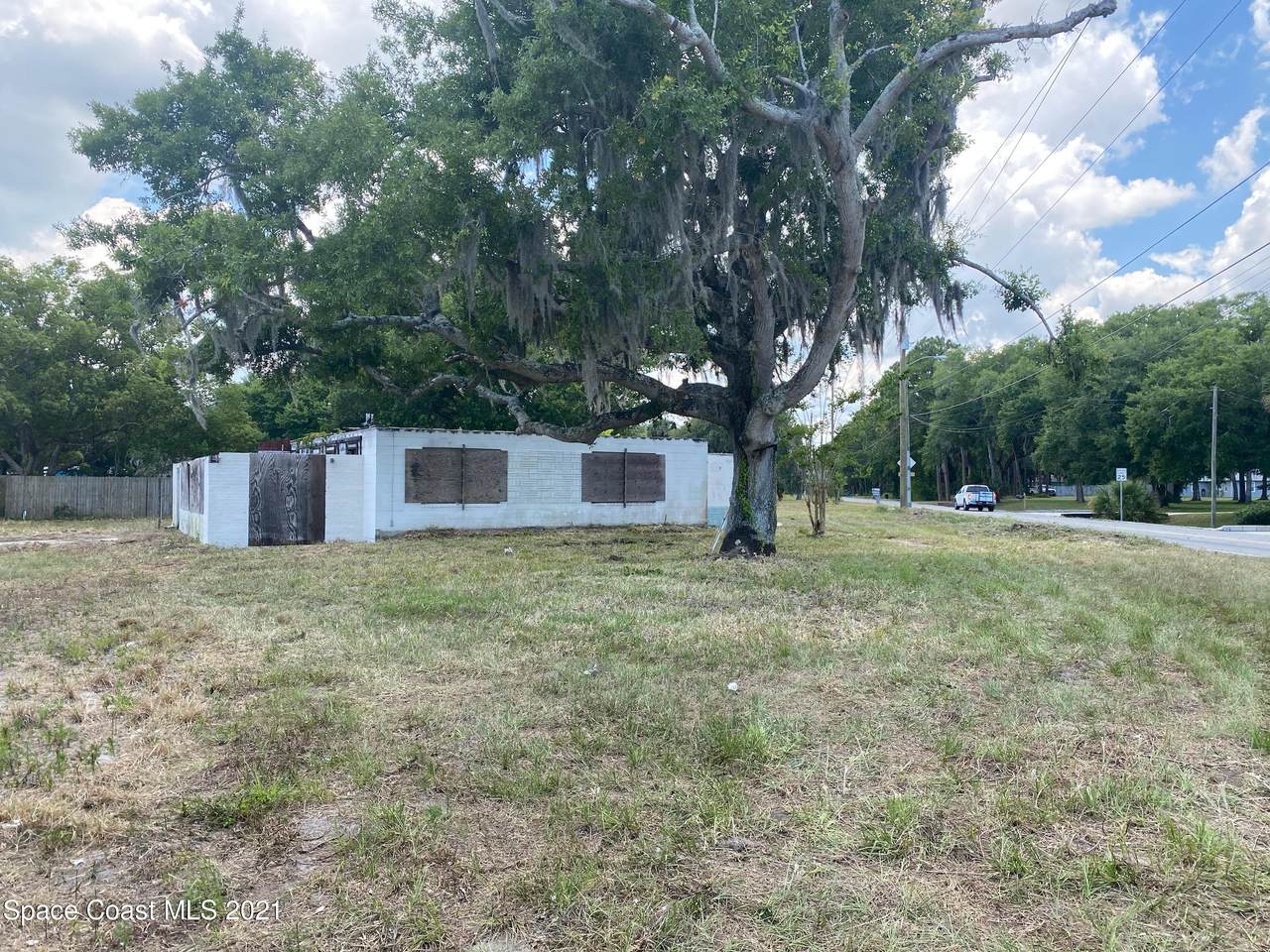 2040 Old Dixie Highway - Photo 1