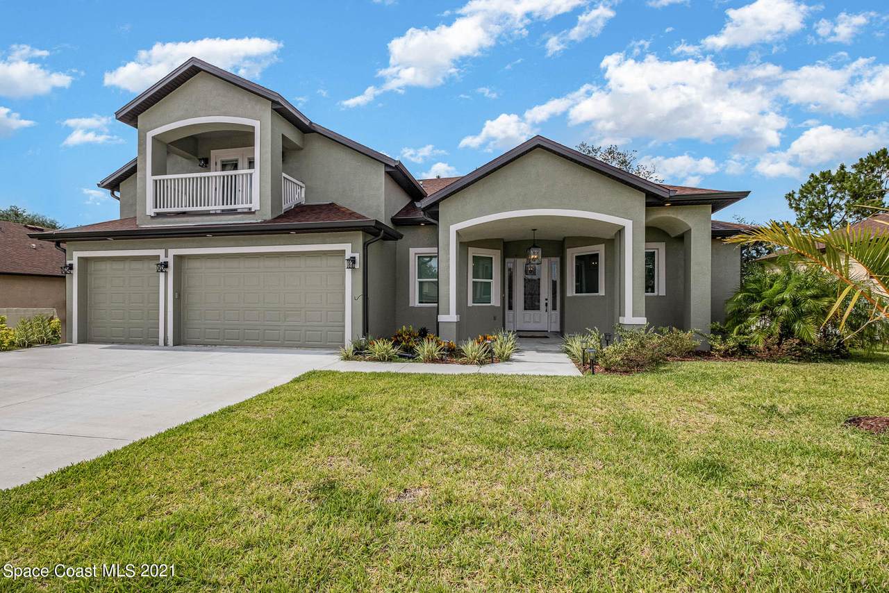 3679 Ventnor Drive - Photo 1