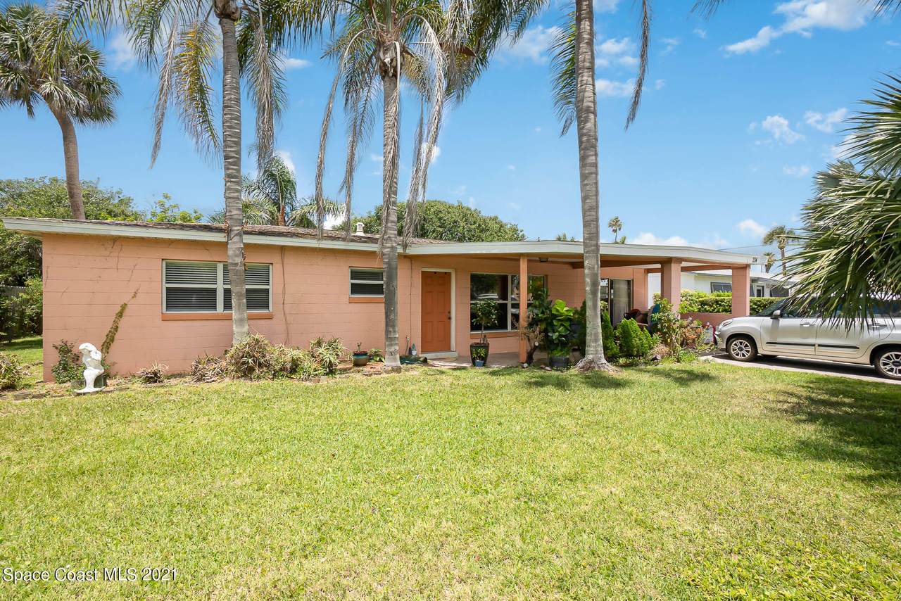 214 Orlando Avenue - Photo 1