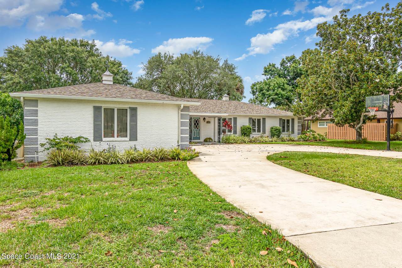 647 Doral Lane - Photo 1