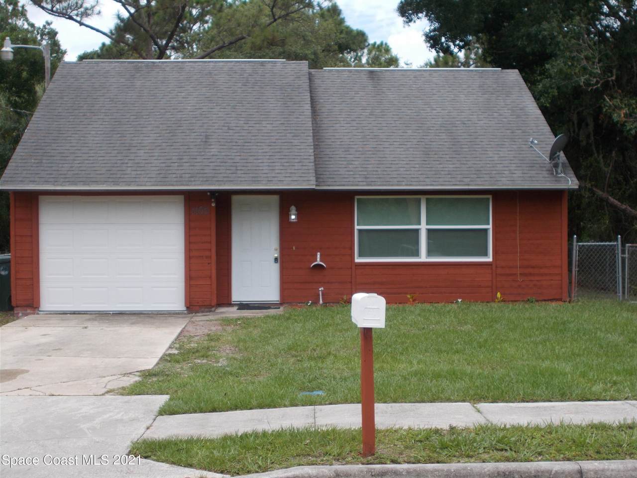 1105 Santa Rosa Drive - Photo 1