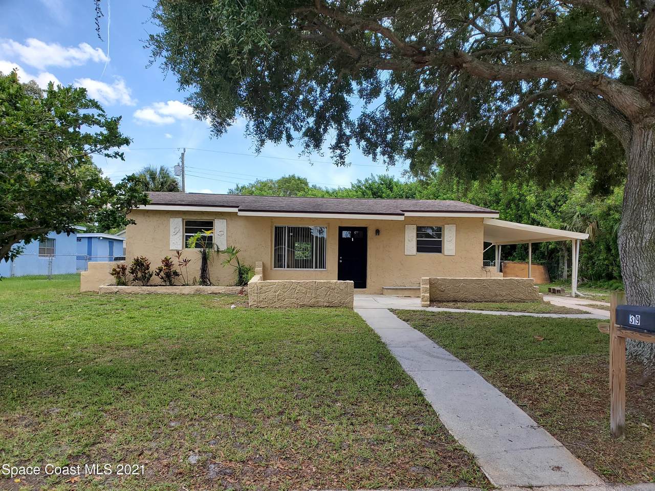 319 Cornell Avenue - Photo 1