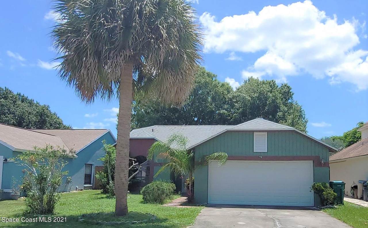 1736 Clover Circle - Photo 1