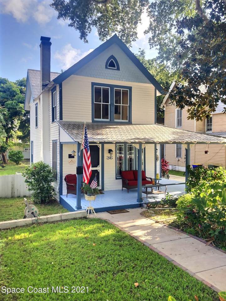 36 Barton Avenue - Photo 1