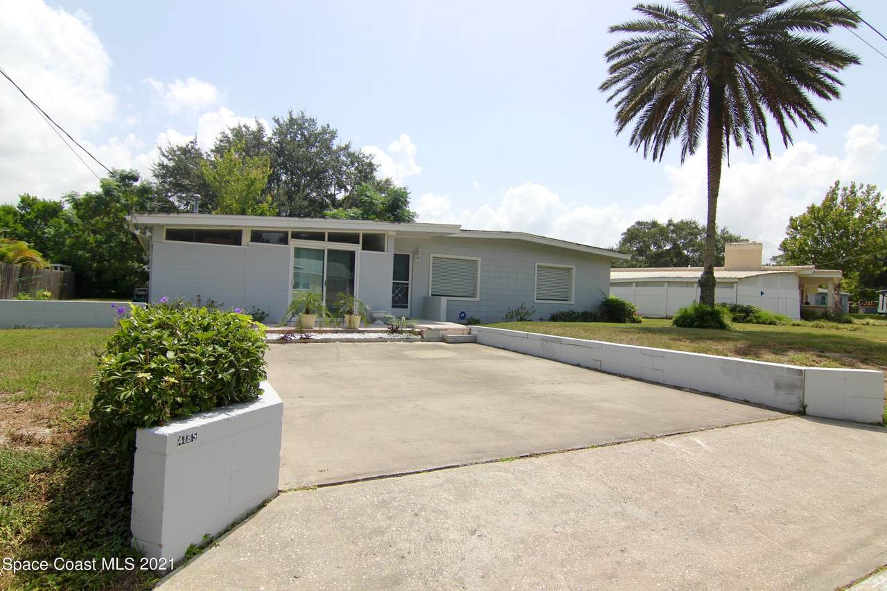 4185 Vanguard Avenue - Photo 1