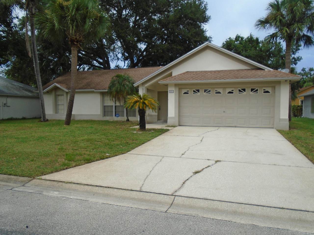 2260 Hickory Drive - Photo 1
