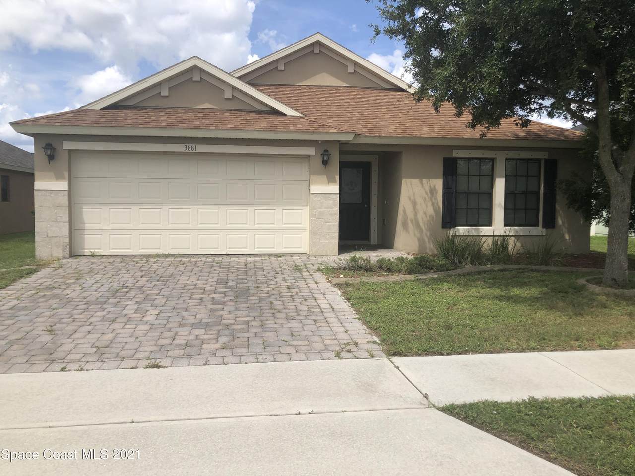3881 Brantley Circle - Photo 1