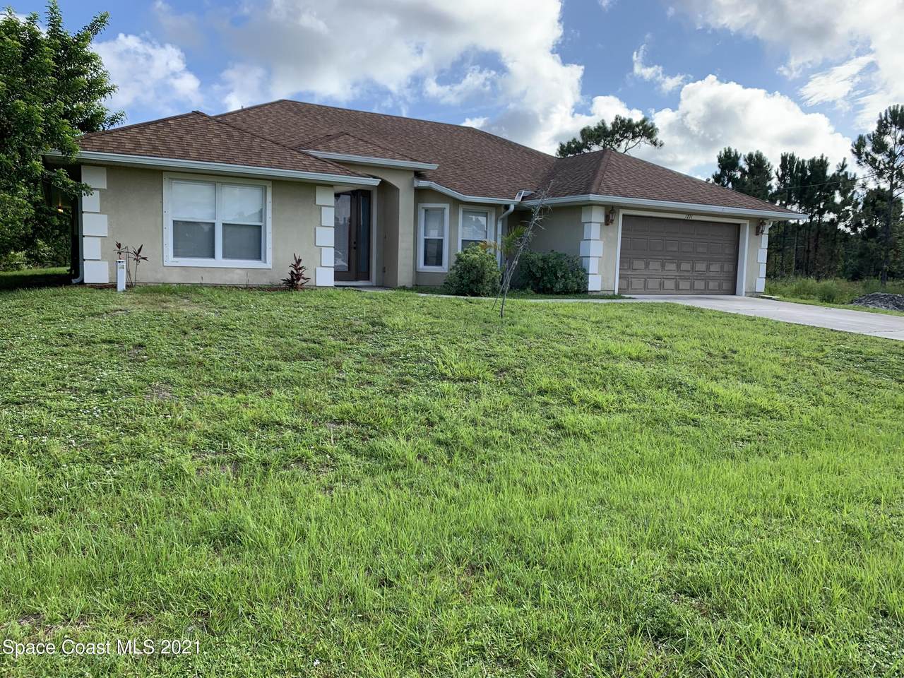 1271 Tacoma Street - Photo 1