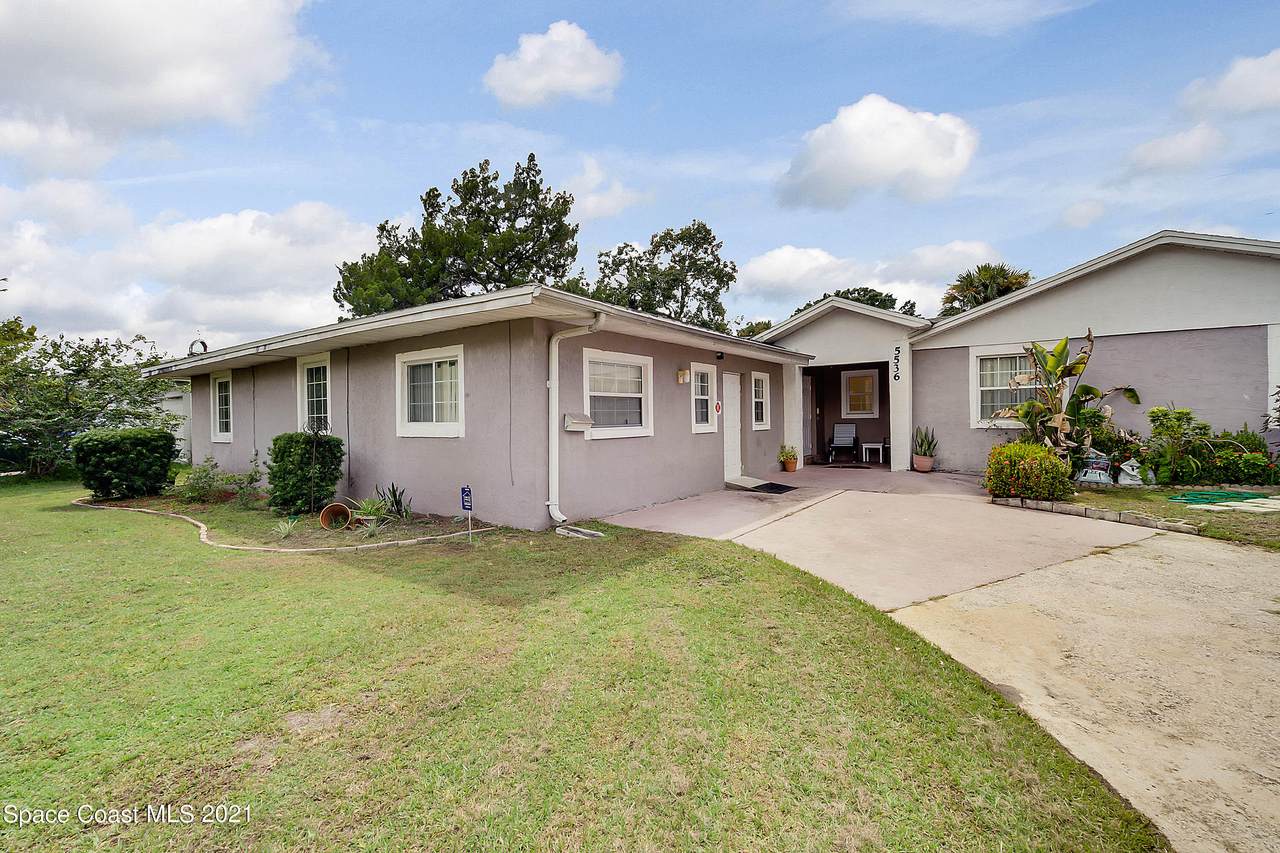 5536 Kingswood Drive - Photo 1