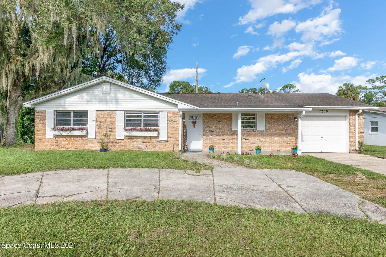 1200 Sharon Drive - Photo 1