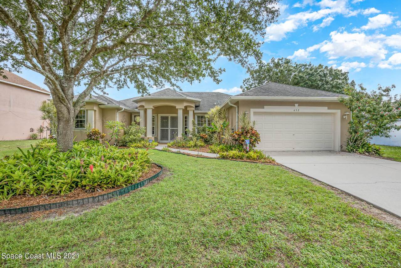 452 Freeman Road - Photo 1
