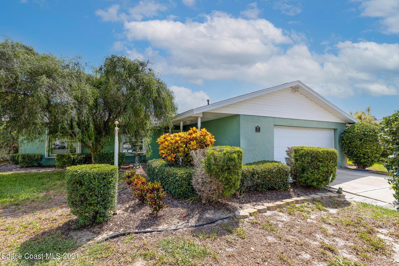 908 Aida Circle - Photo 1