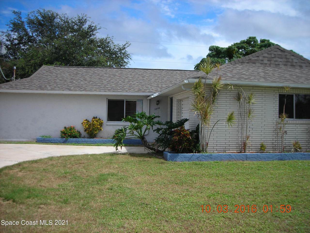 2340 Jason Street - Photo 1