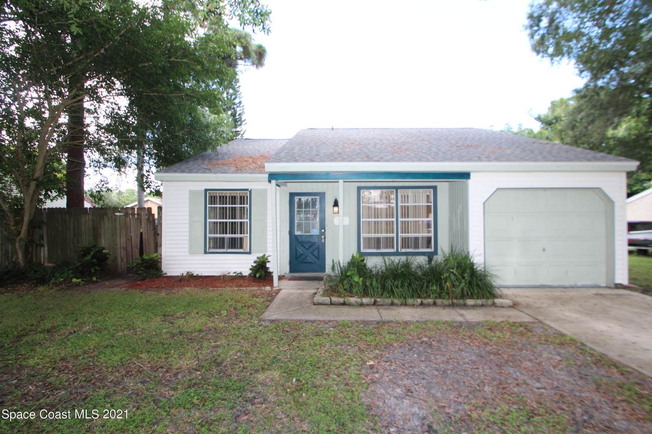1633 Arcot Circle - Photo 1