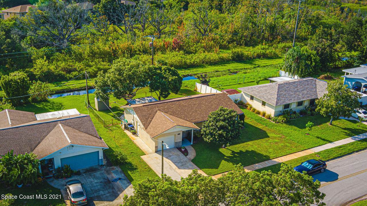 4040 Raney Road - Photo 1