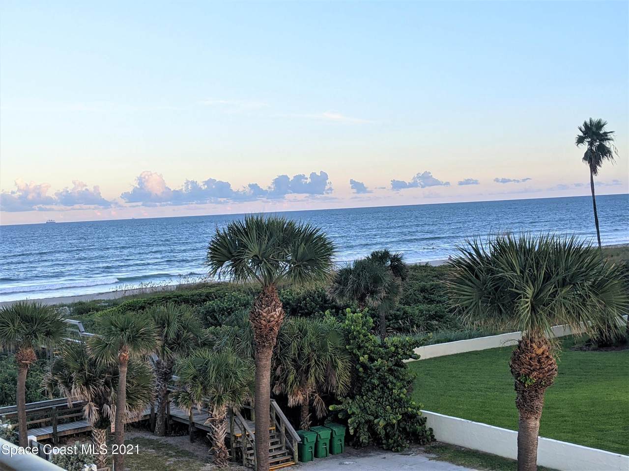 4600 Ocean Beach Boulevard - Photo 1