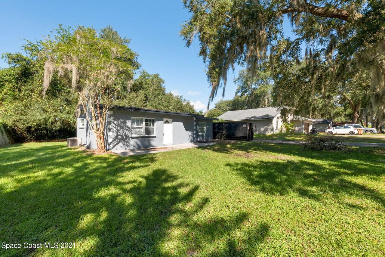 1240 Pecan Street - Photo 1