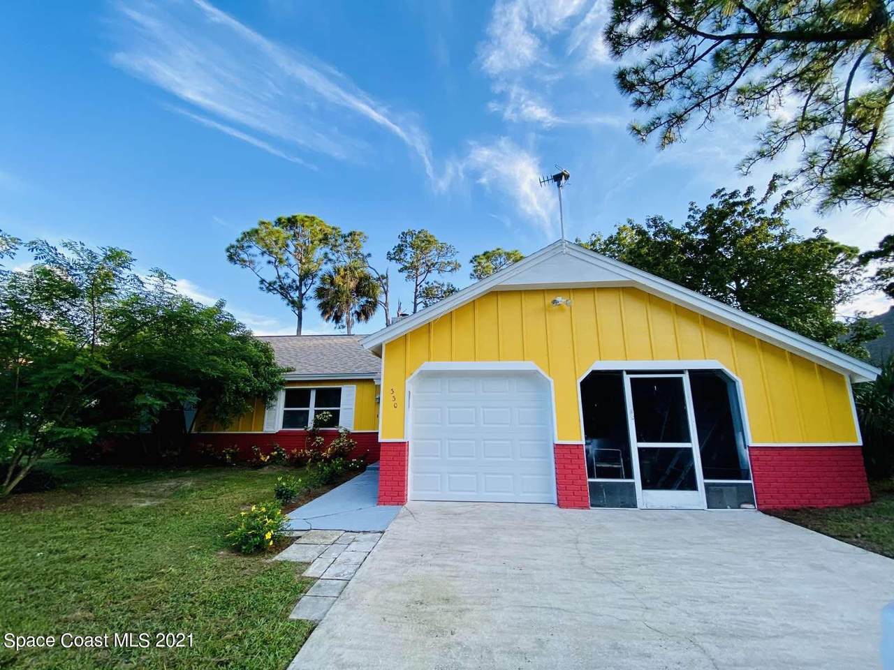 330 Del Rey Street - Photo 1