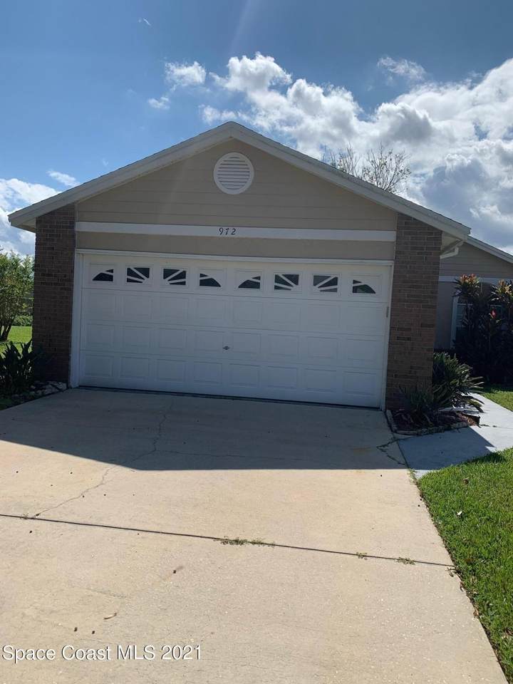 972 Fork Circle - Photo 1