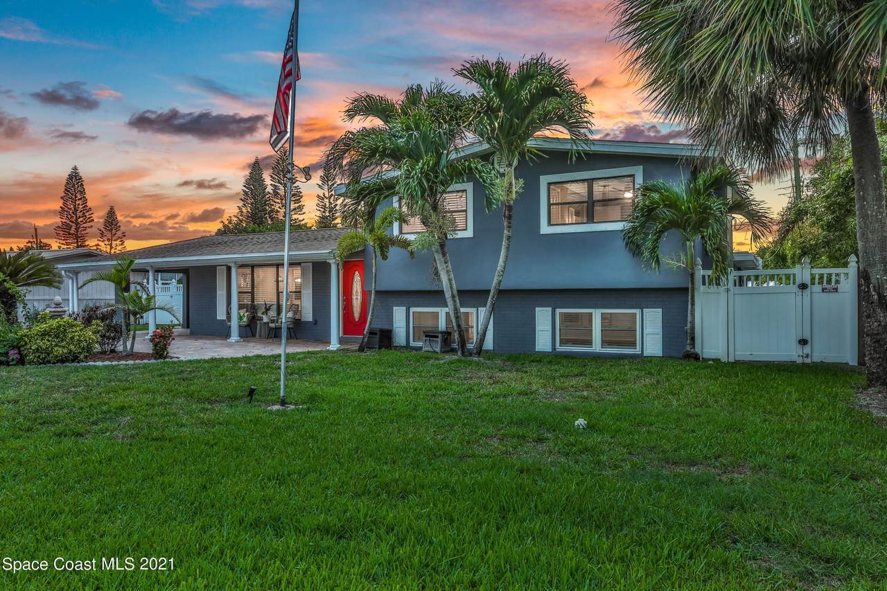 1046 Pine Tree Drive - Photo 1