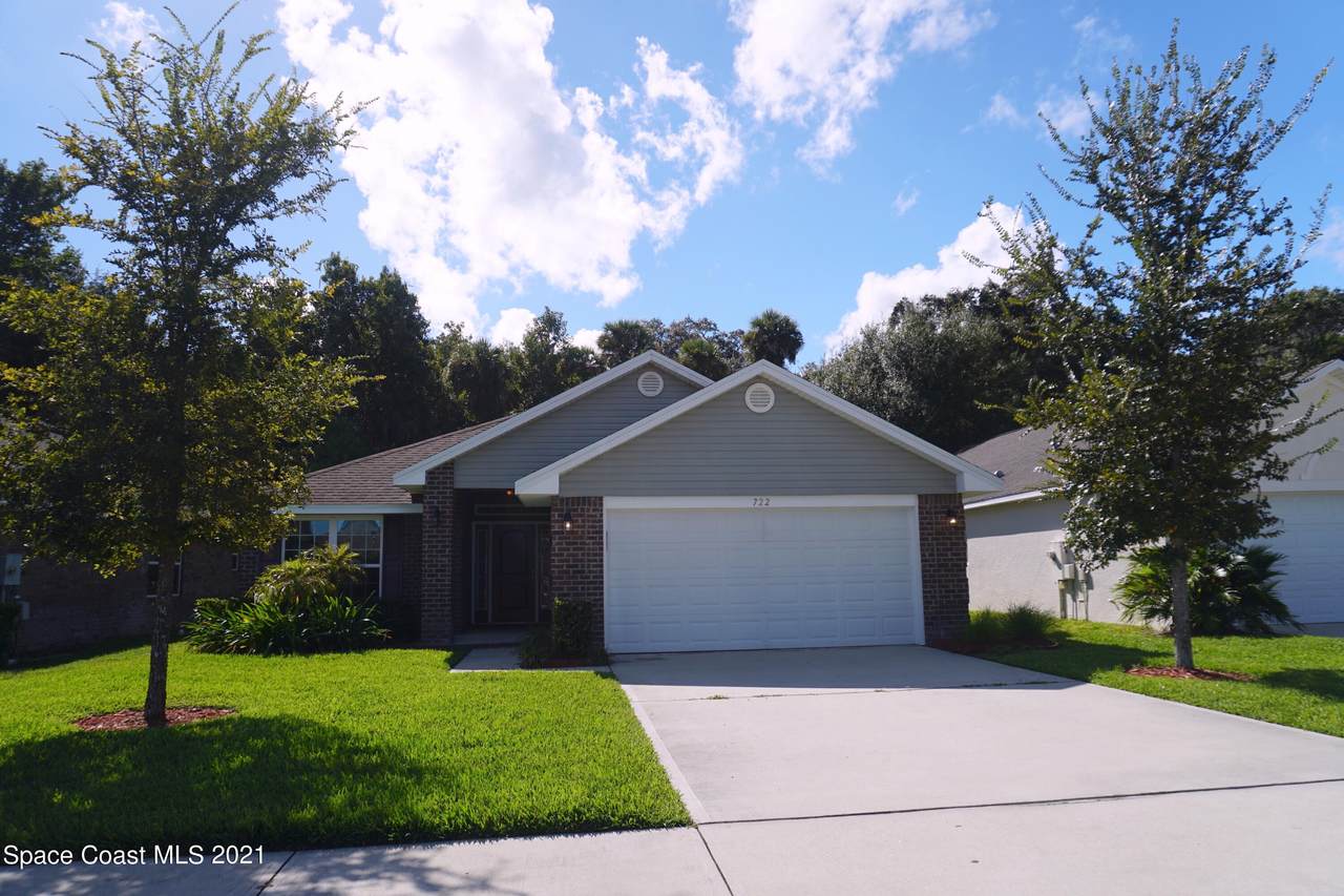 722 Coral Trace Boulevard - Photo 1