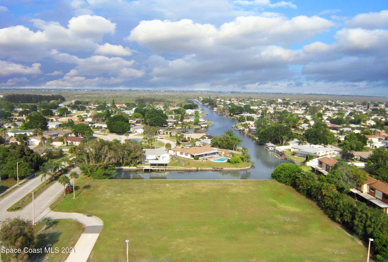 00 Florida Boulevard - Photo 1