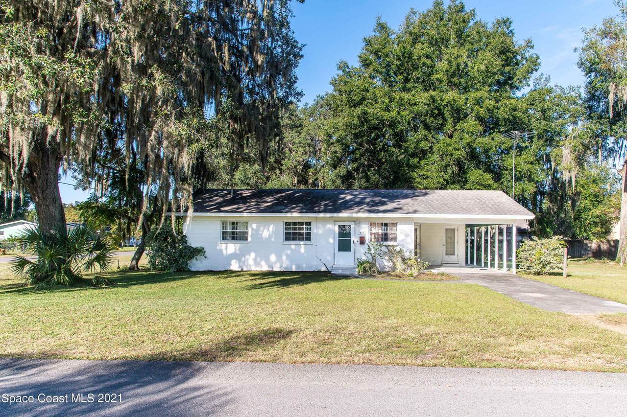 403 French Avenue - Photo 1