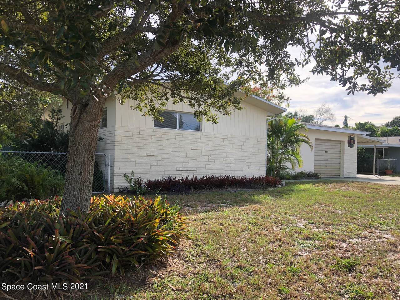 415 Palmetto Avenue - Photo 1
