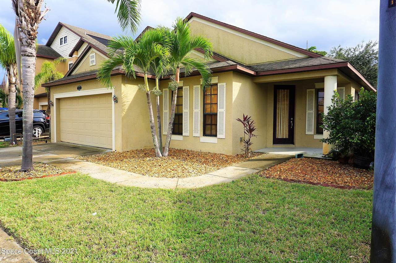 2863 Glenridge Circle - Photo 1