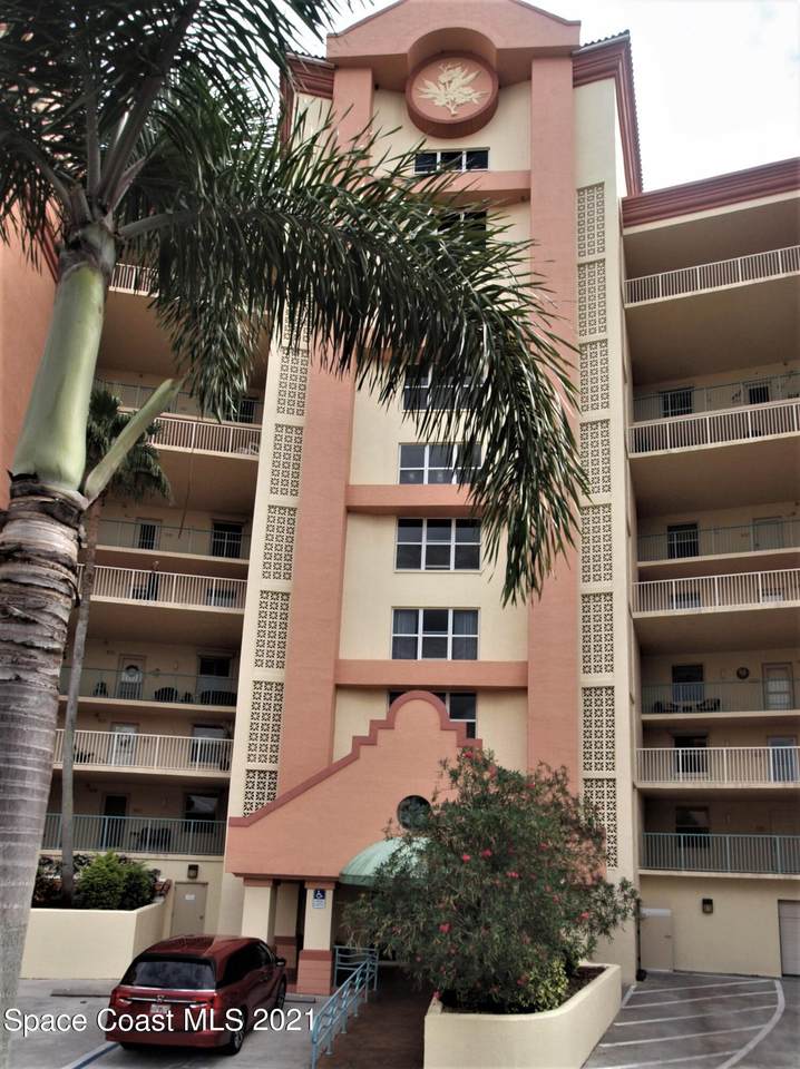 104 Riverside Drive - Photo 1