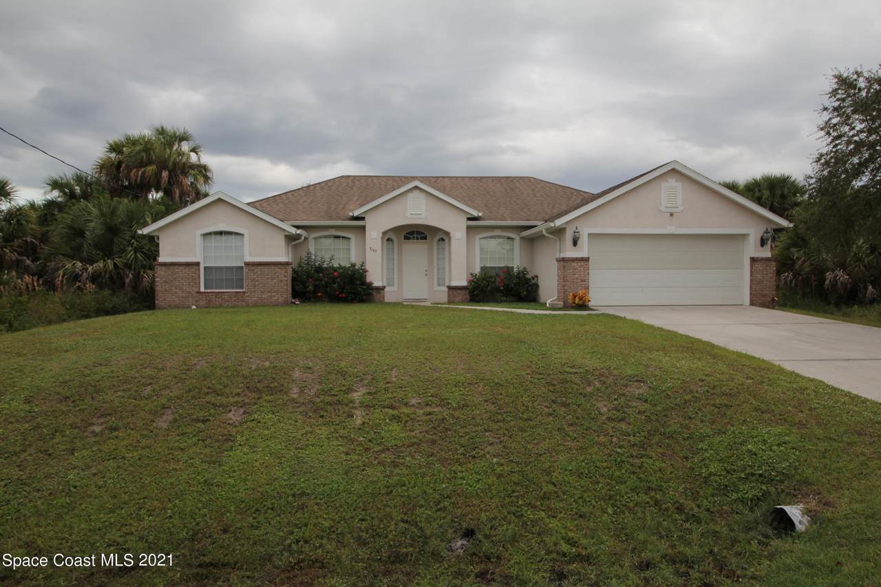 3147 Fitzpatrick Avenue - Photo 1