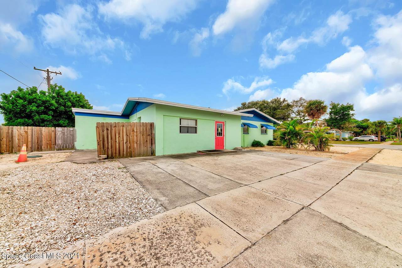 1970 Farrington Drive - Photo 1