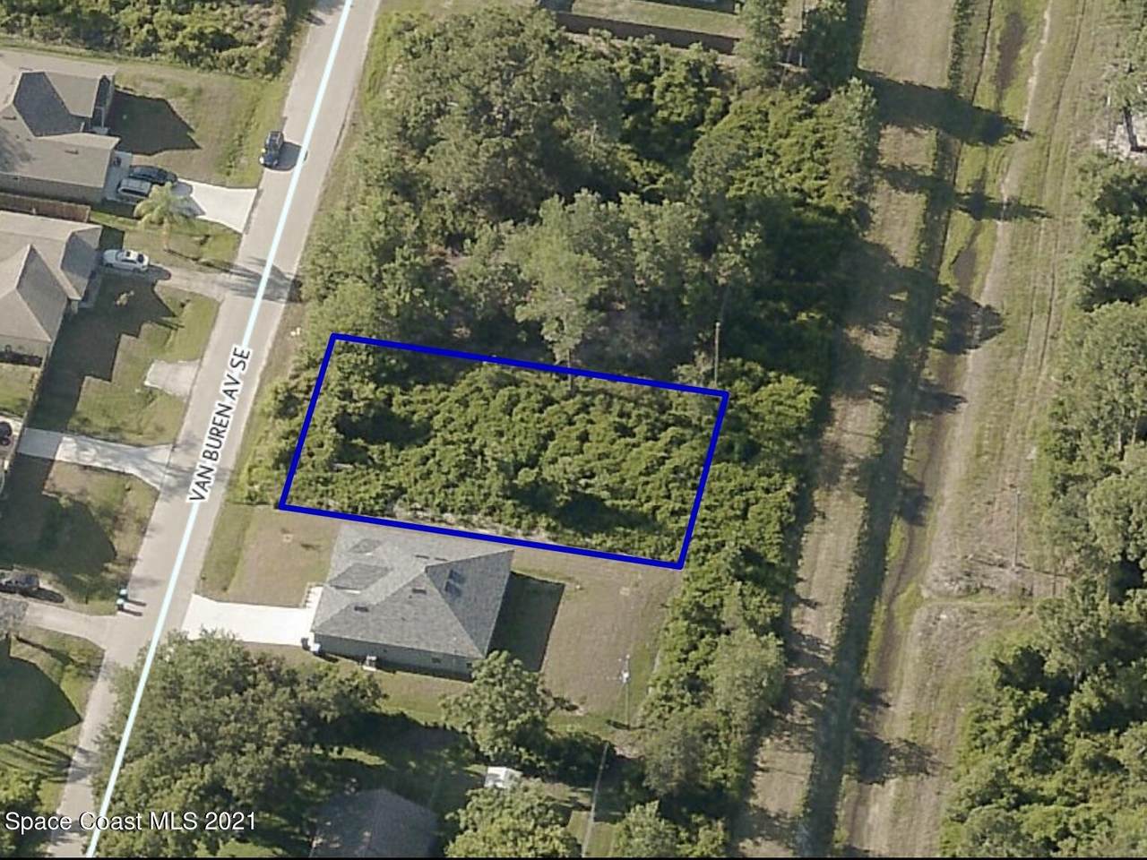 1359 Van Buren Avenue - Photo 1