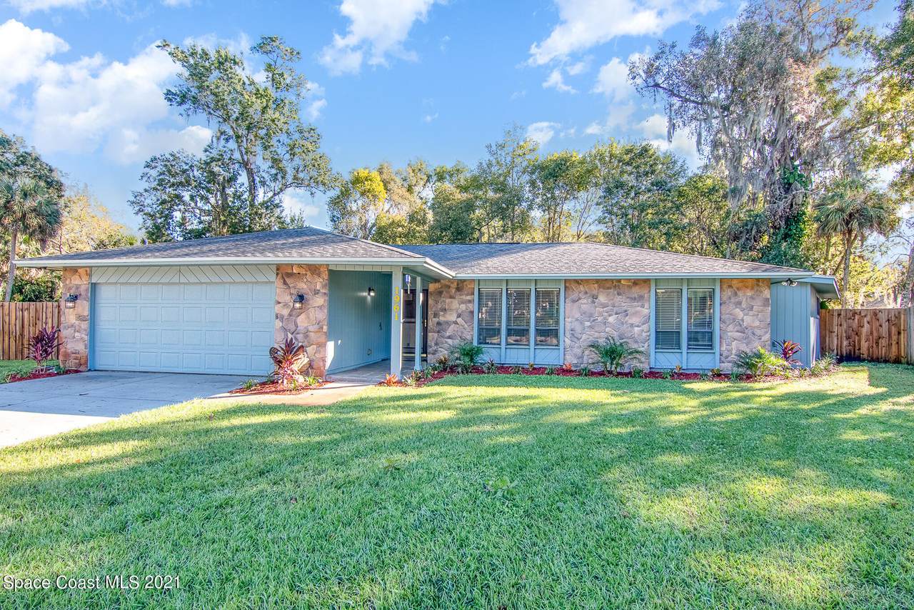1961 Adale Court - Photo 1