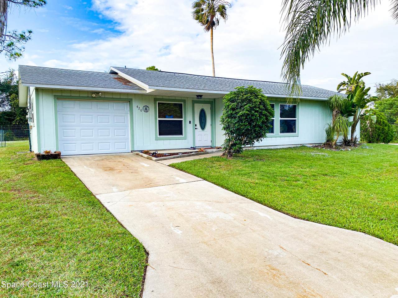 420 Wildmer Road - Photo 1