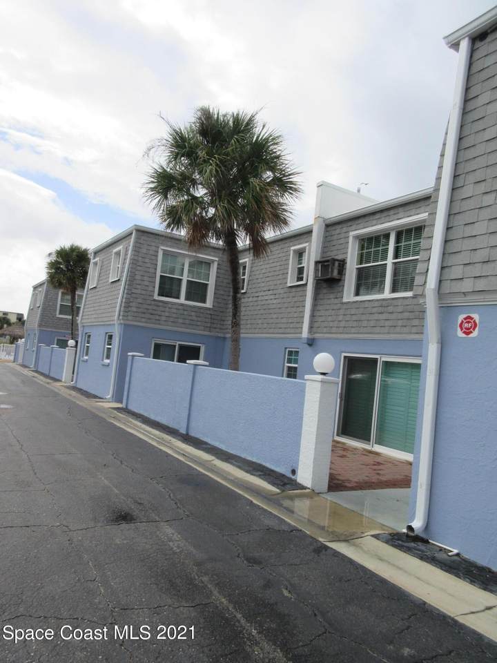 390 Cocoa Beach Causeway - Photo 1