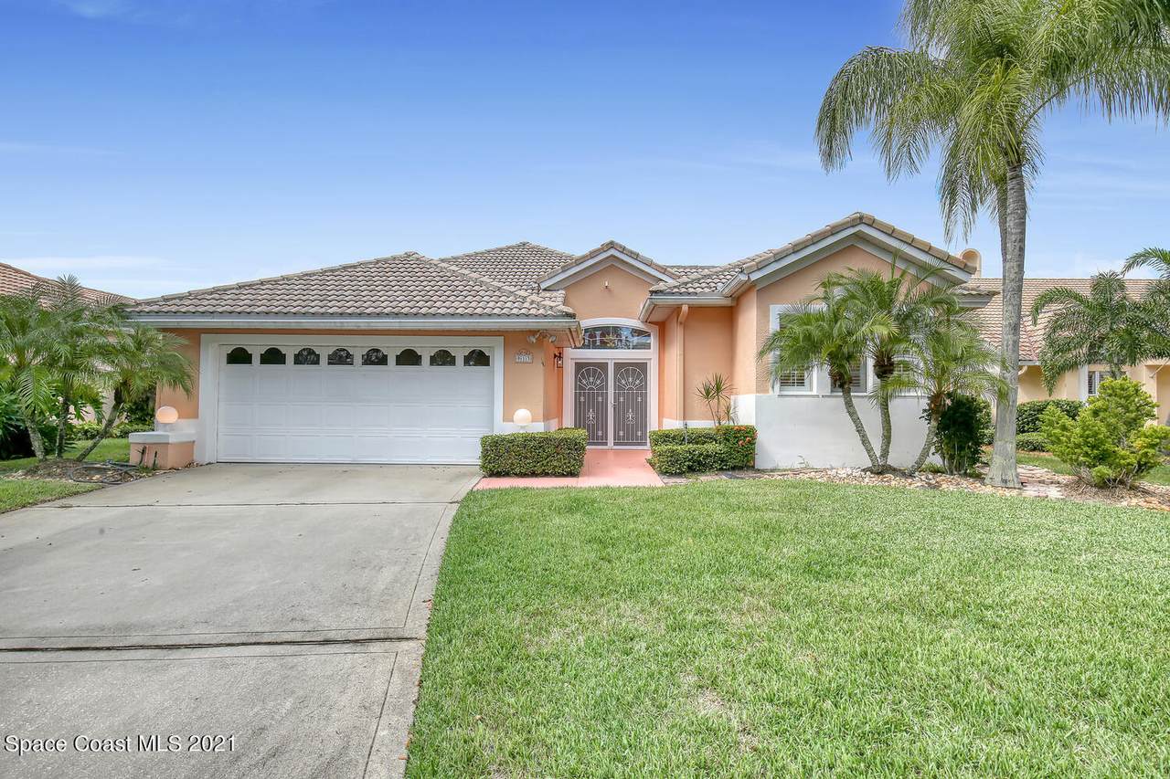 913 Palm Brook Drive - Photo 1