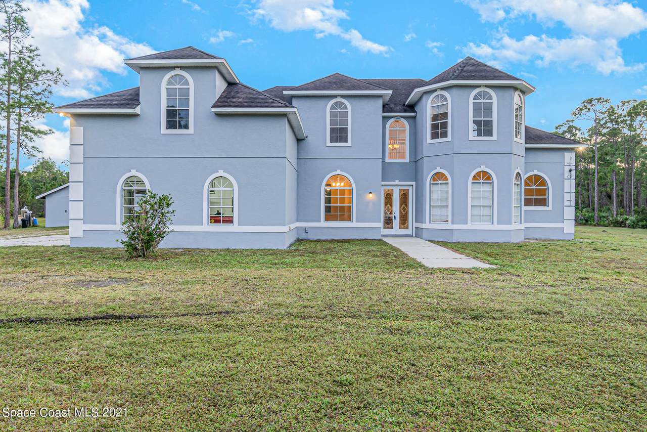 10401 Bromeliad Road - Photo 1