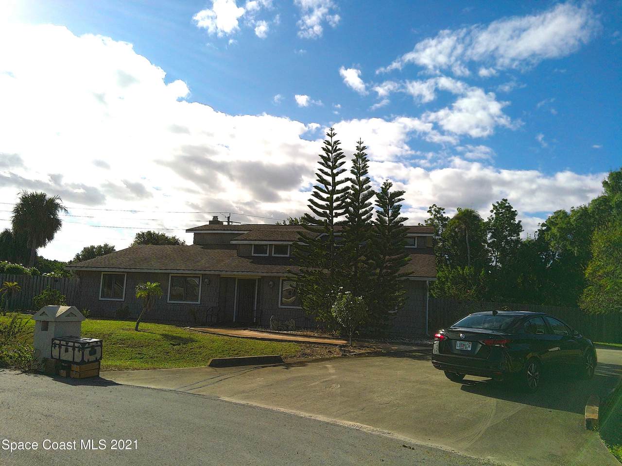 625 Sommers Hammock Lane - Photo 1