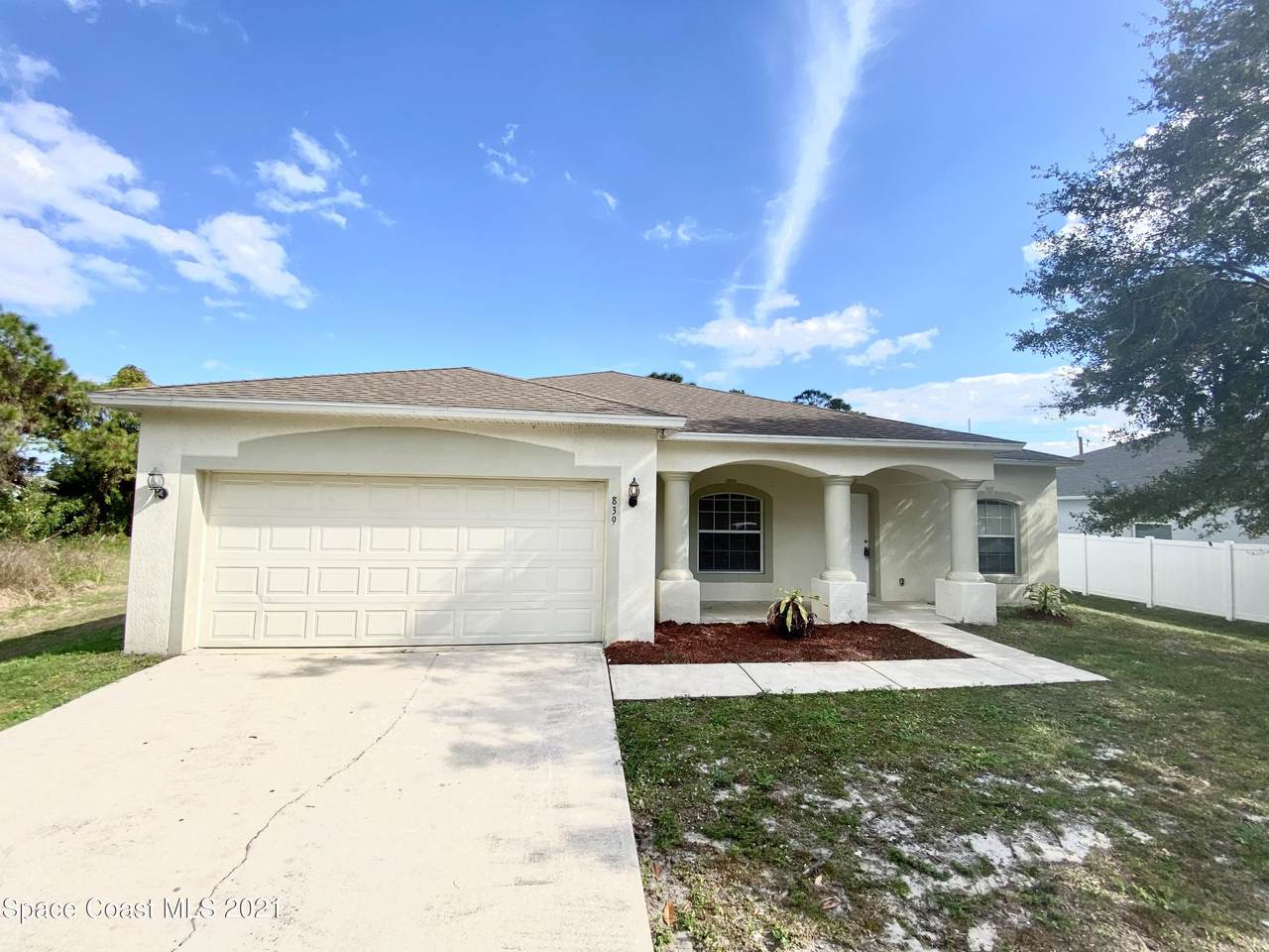 839 Campina Avenue - Photo 1