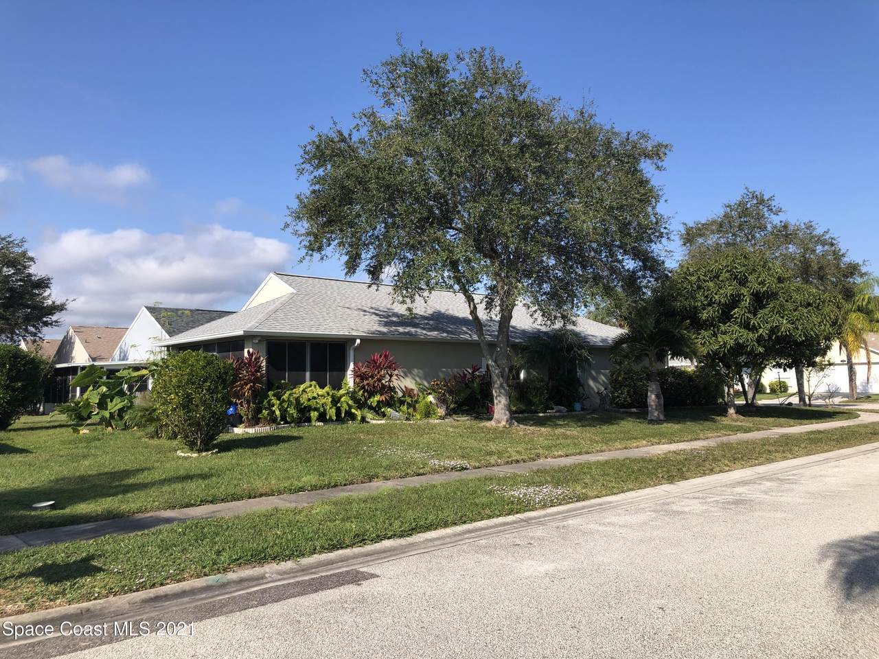 2849 Maderia Circle - Photo 1