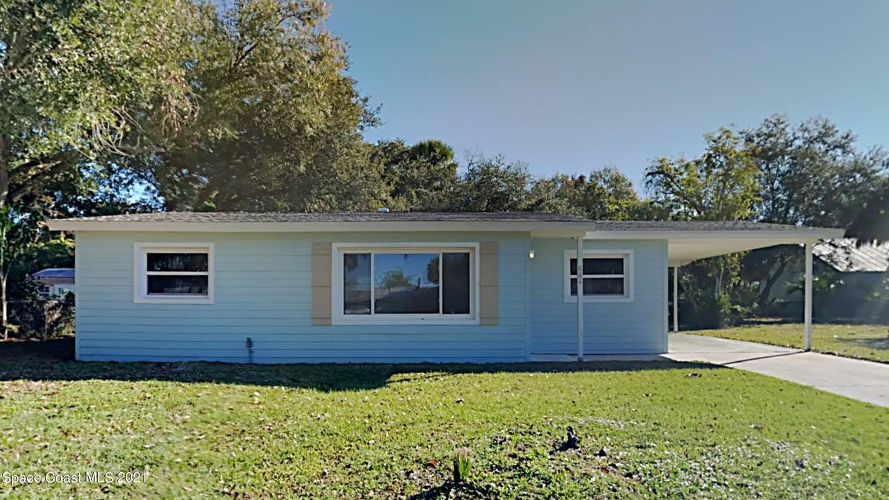 664 Bacon Street - Photo 1
