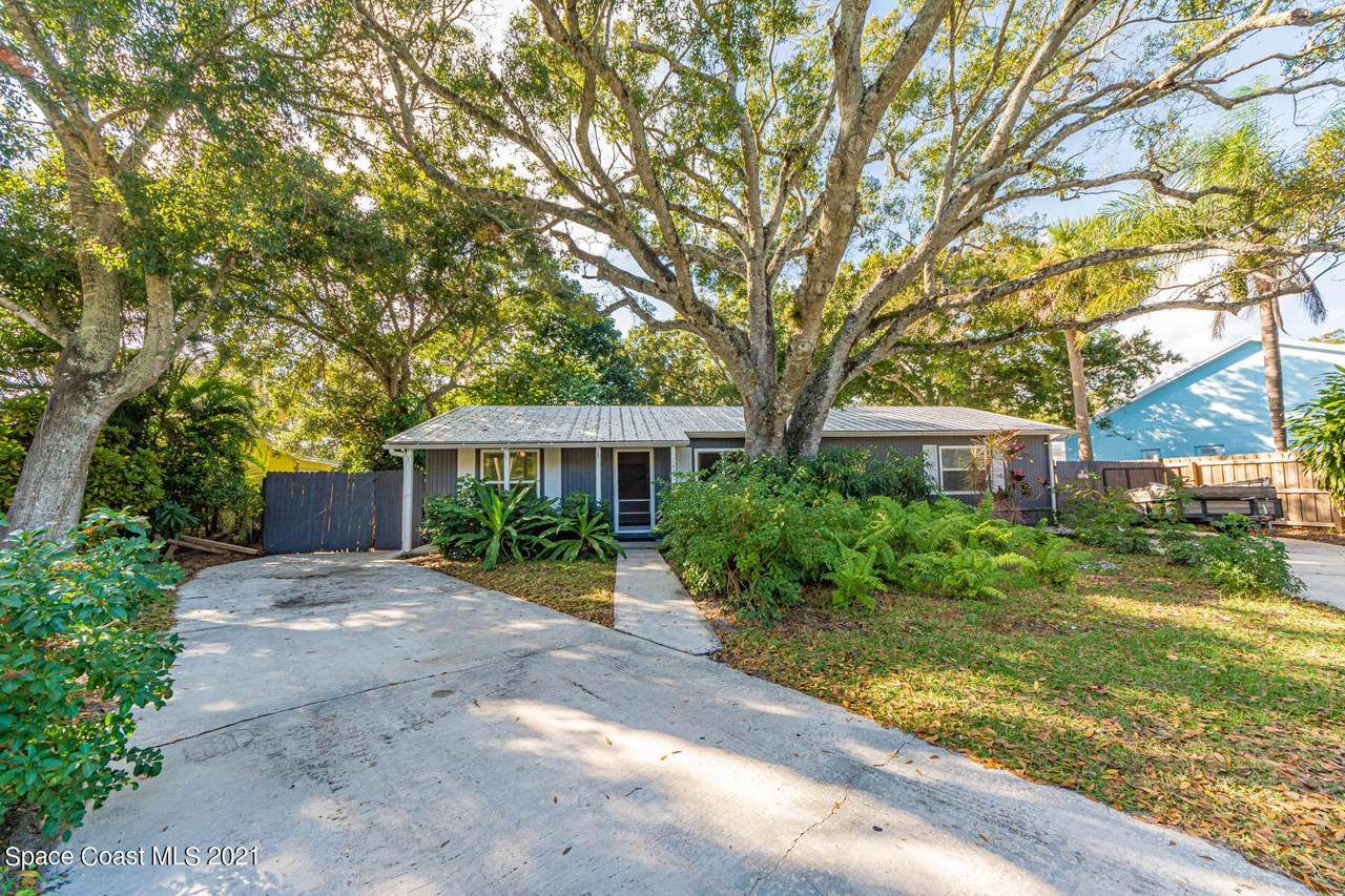 2431 20th Avenue - Photo 1