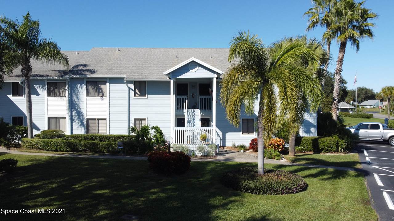 9641 Riverside Drive - Photo 1